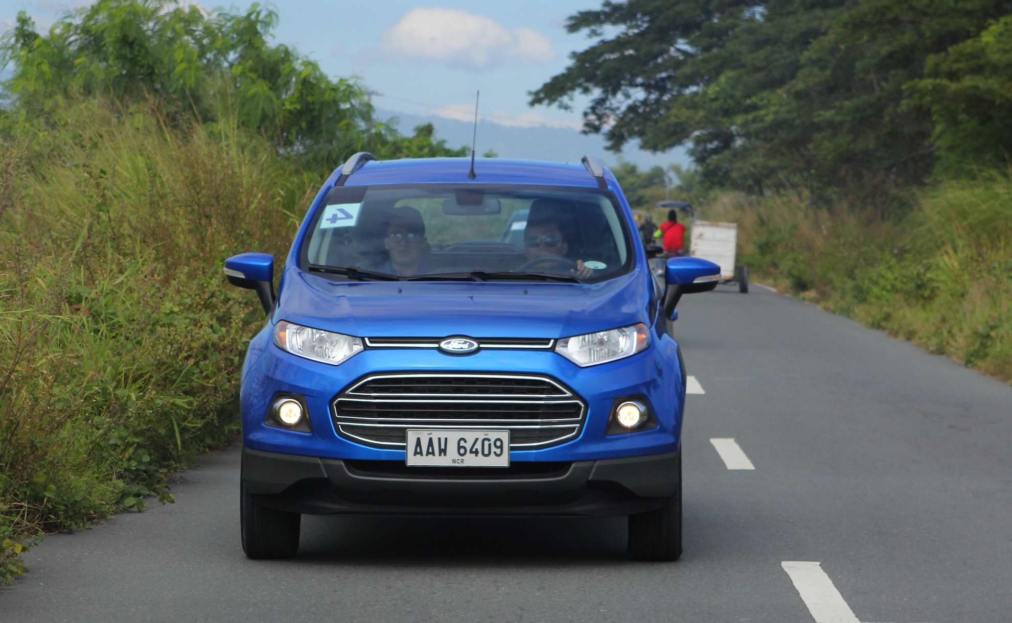 Xe the thao da dung cua Ford anh 7