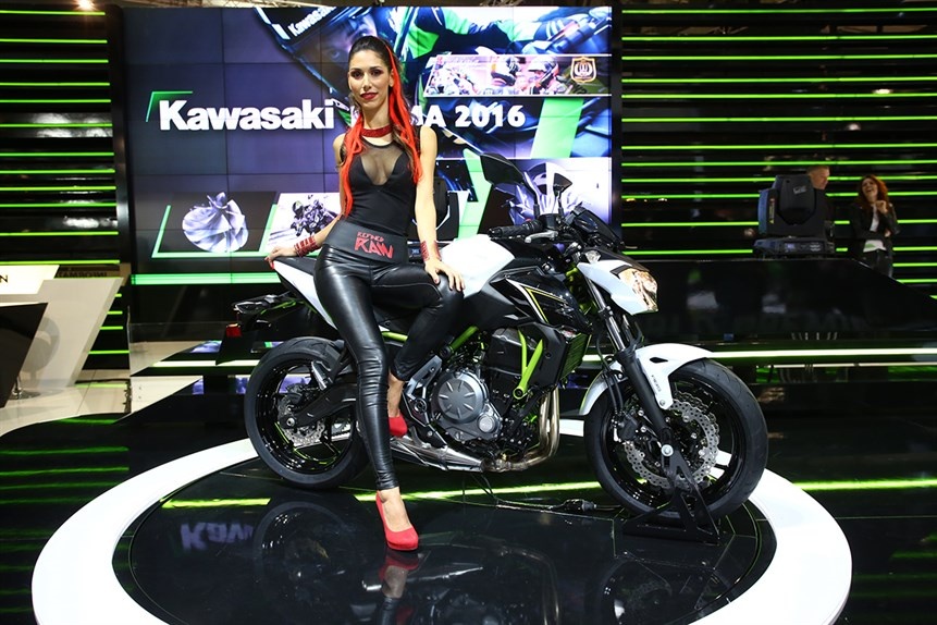 Trien lam xe may EICMA 2016 anh 8