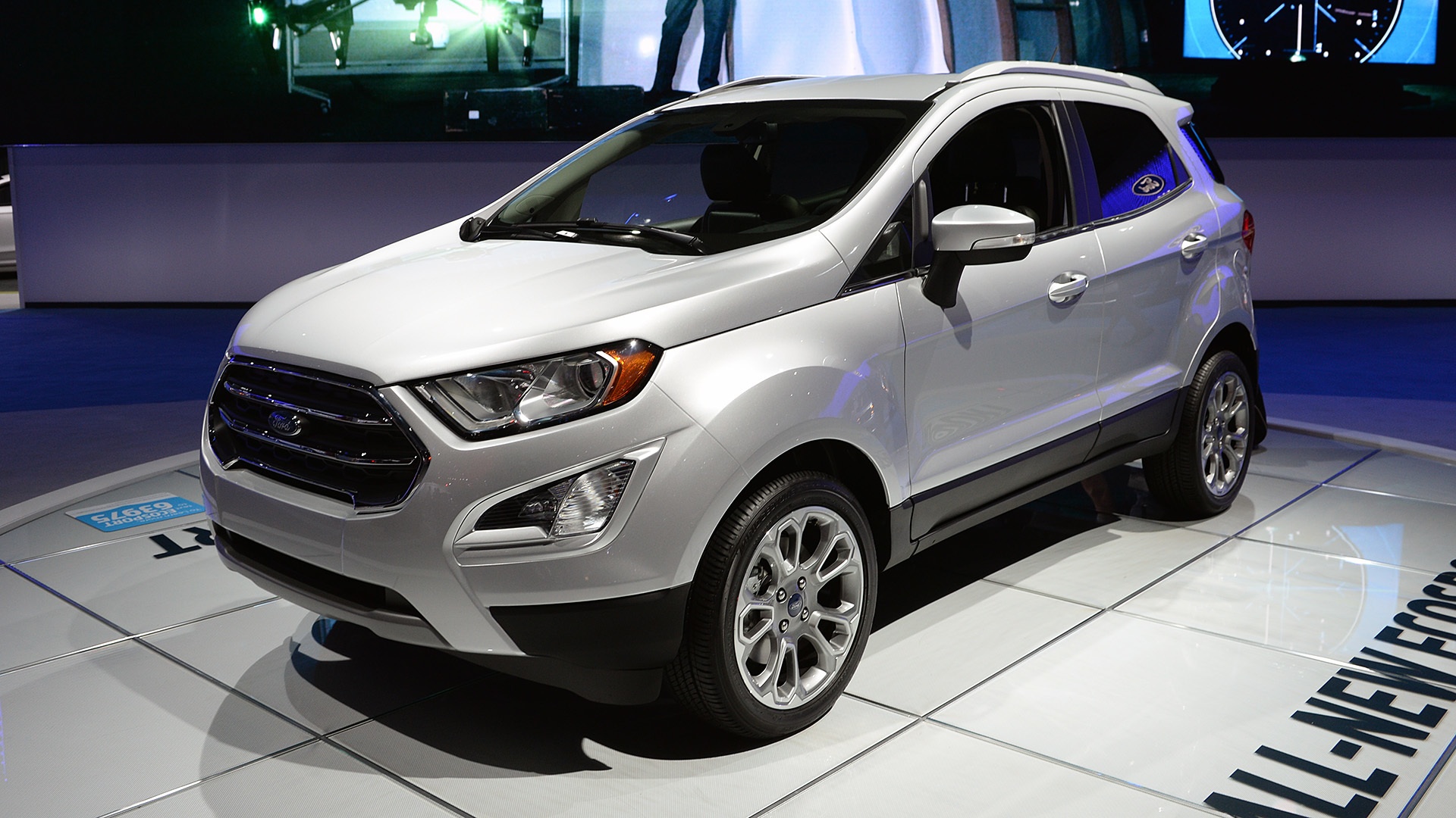 Chi tiet Ford EcoSport 2017 vua ra mat hinh anh