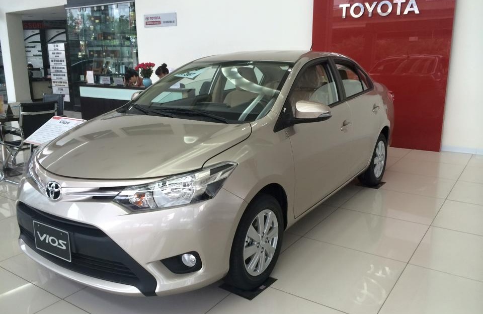 Hon 28.000 oto moi den tay nguoi Viet trong thang 11 hinh anh