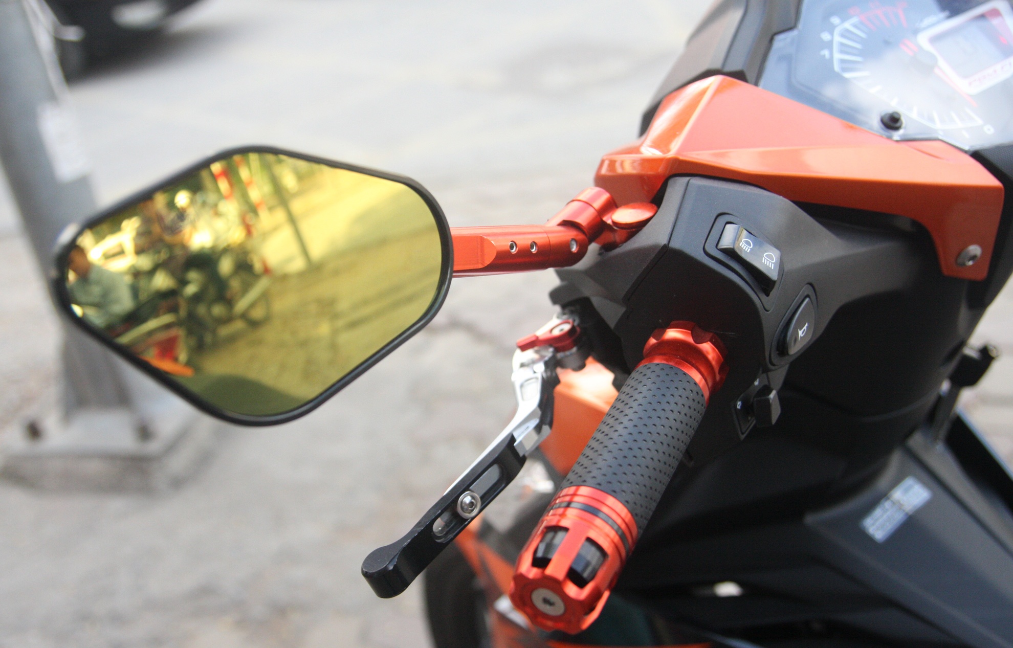 Honda Winner 150 độ ở Hà Nội ảnh 5 Honda Winner 150 do o Ha Noi anh 5