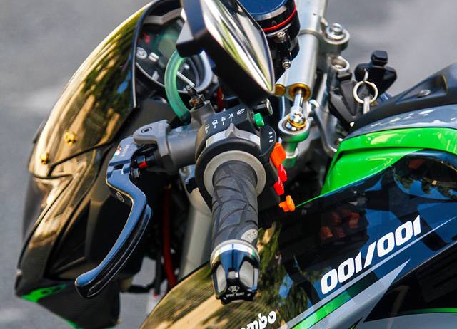 Yamaha FZ 150i do o Sai Gon anh 2