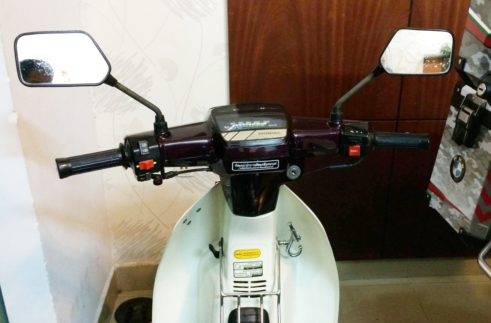 Honda Dream II hang hiem o Sai Gon anh 4