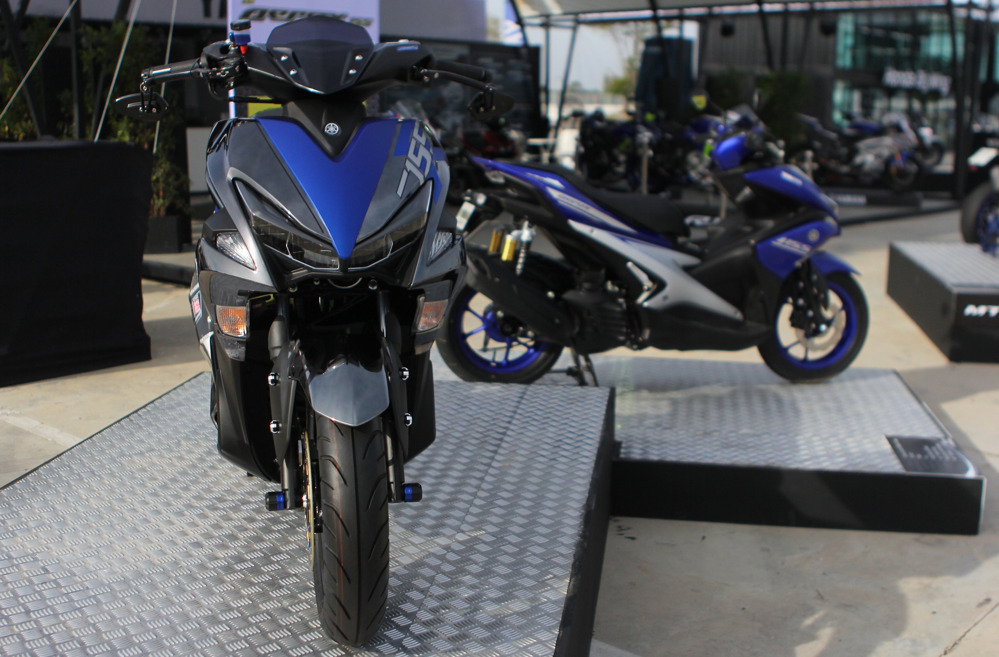 Xe thay the Nouvo do do choi hang hieu anh 9