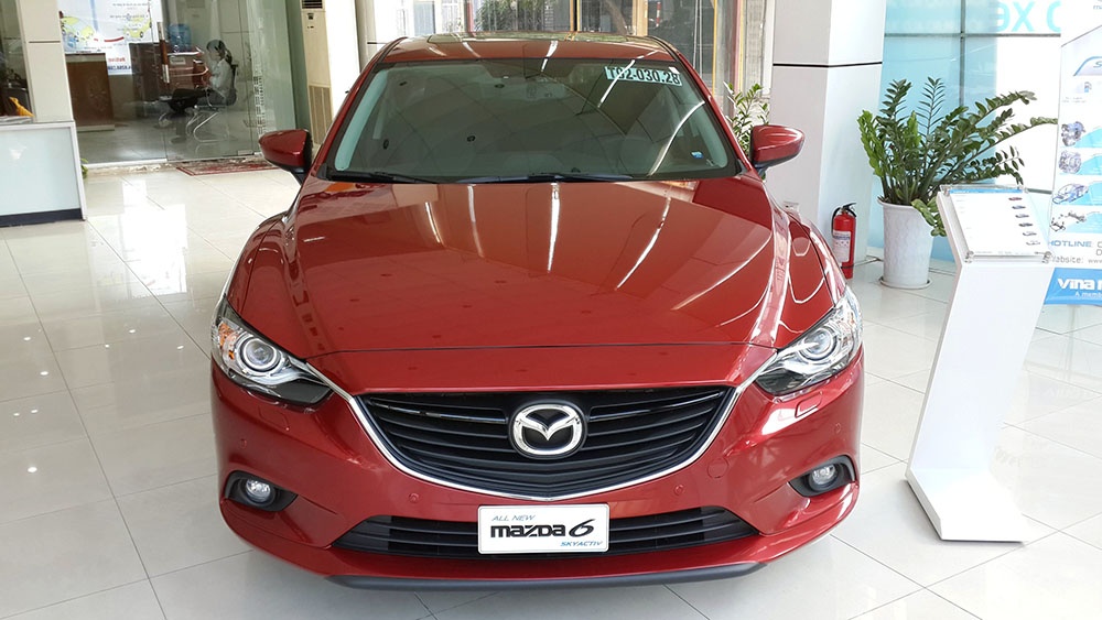 Mazda 6 giam gia manh: Mua hom truoc, hom sau mat 170 trieu hinh anh