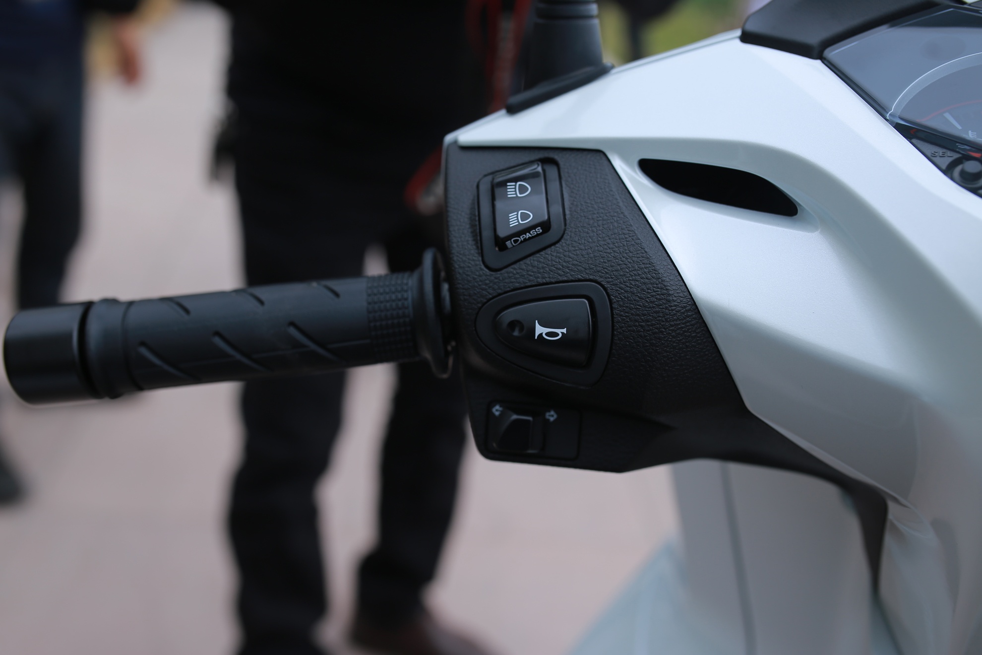 Anh Honda SH 300i ABS o Viet Nam anh 7