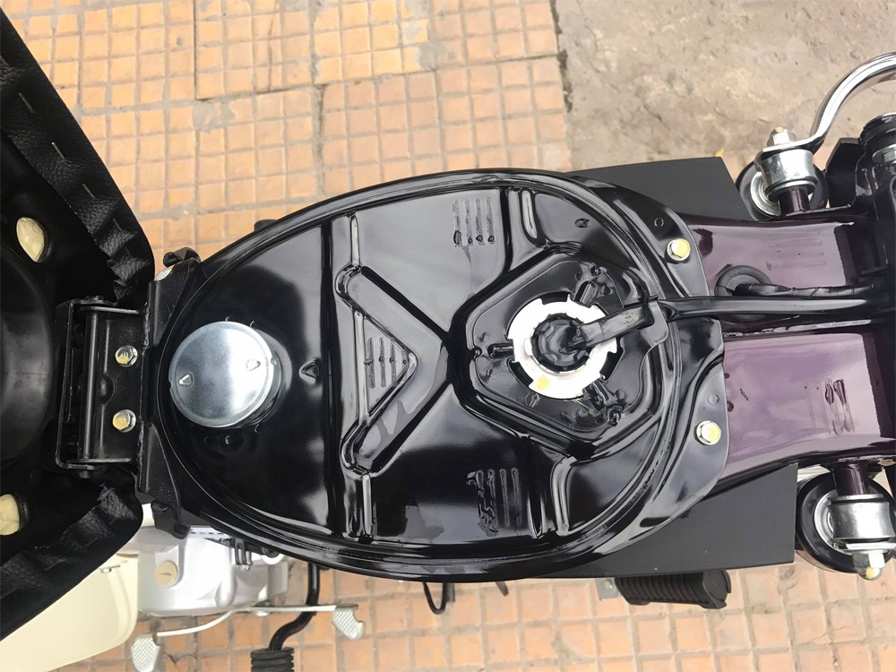 Honda Super Dream hang doc o Sai Gon anh 11