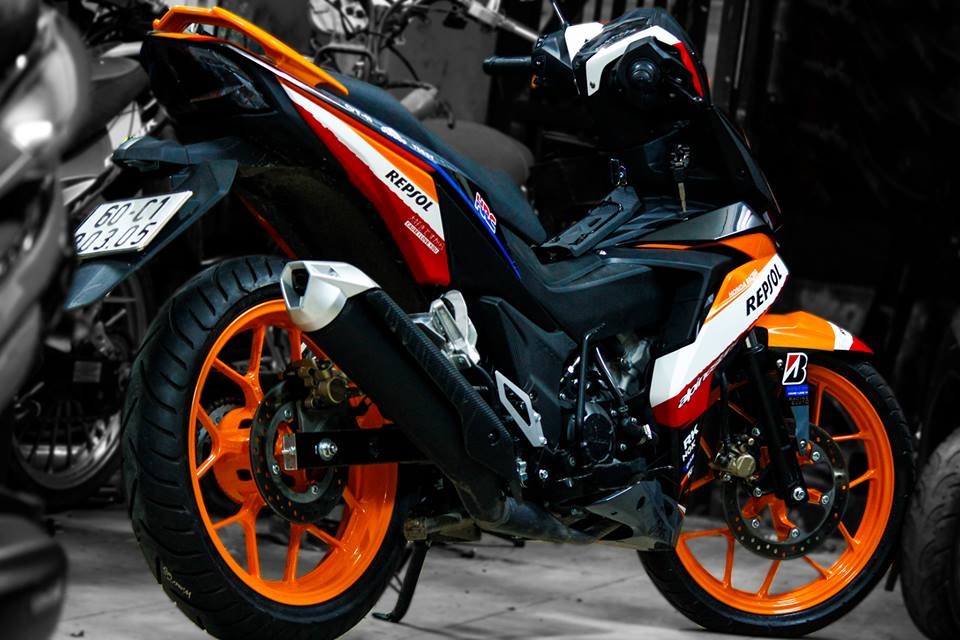 Honda Winner 150 sơn tem đấu ở Đồng Nai ảnh 5 Honda Winner 150 son tem dau o Dong Nai anh 5
