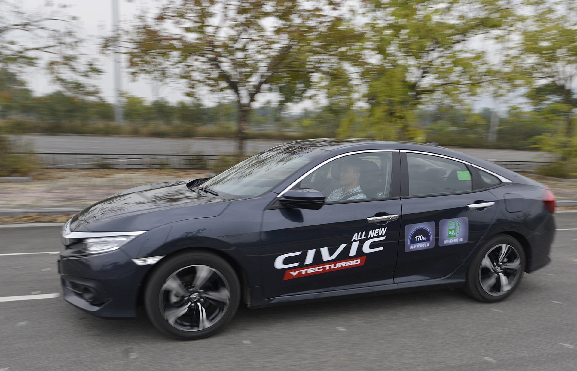 Đánh giá Honda Civic 2017 ở Việt Nam ảnh 5 Danh gia Honda Civic 2017 o Viet Nam anh 5