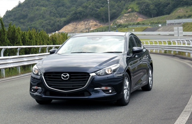 Mazda 3 2017 ban o Thai Lan voi gia tu 549 trieu dong hinh anh