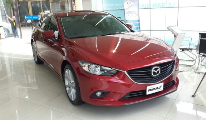 Mazda 6 ban cu giam 140 trieu dong o Viet Nam hinh anh