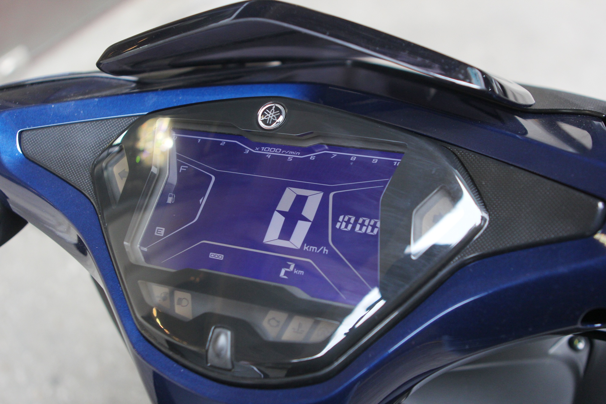 Yamaha NVX 125 ban o Viet Nam anh 3