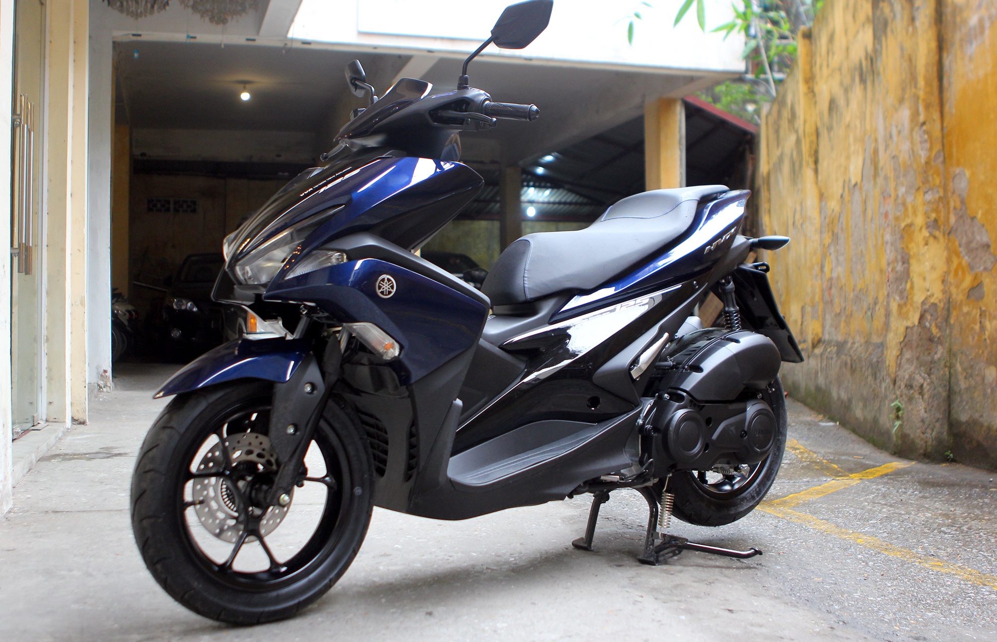 Yamaha NVX 125 ban o Viet Nam anh 1