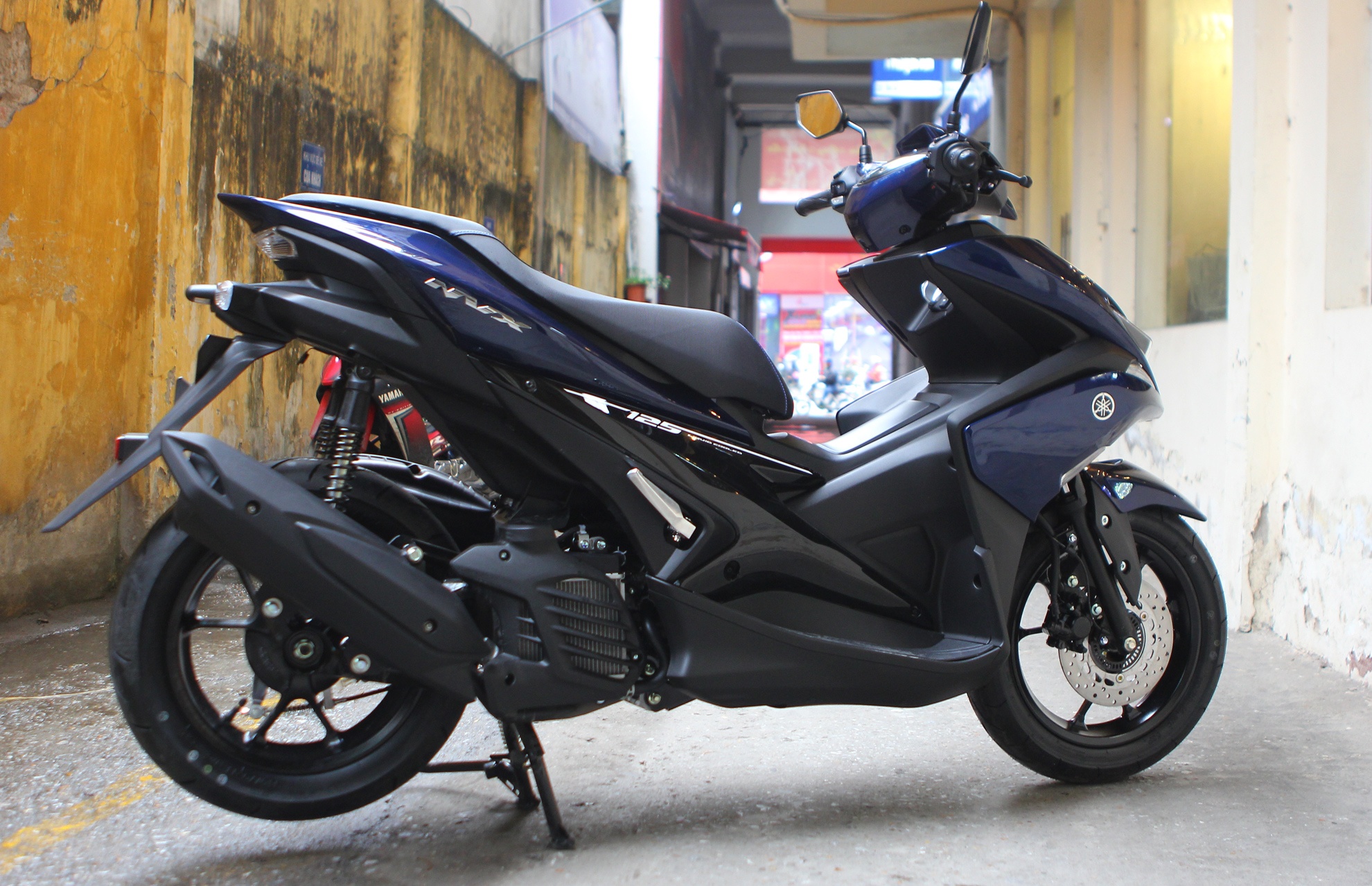 Yamaha NVX 125 ban o Viet Nam anh 13