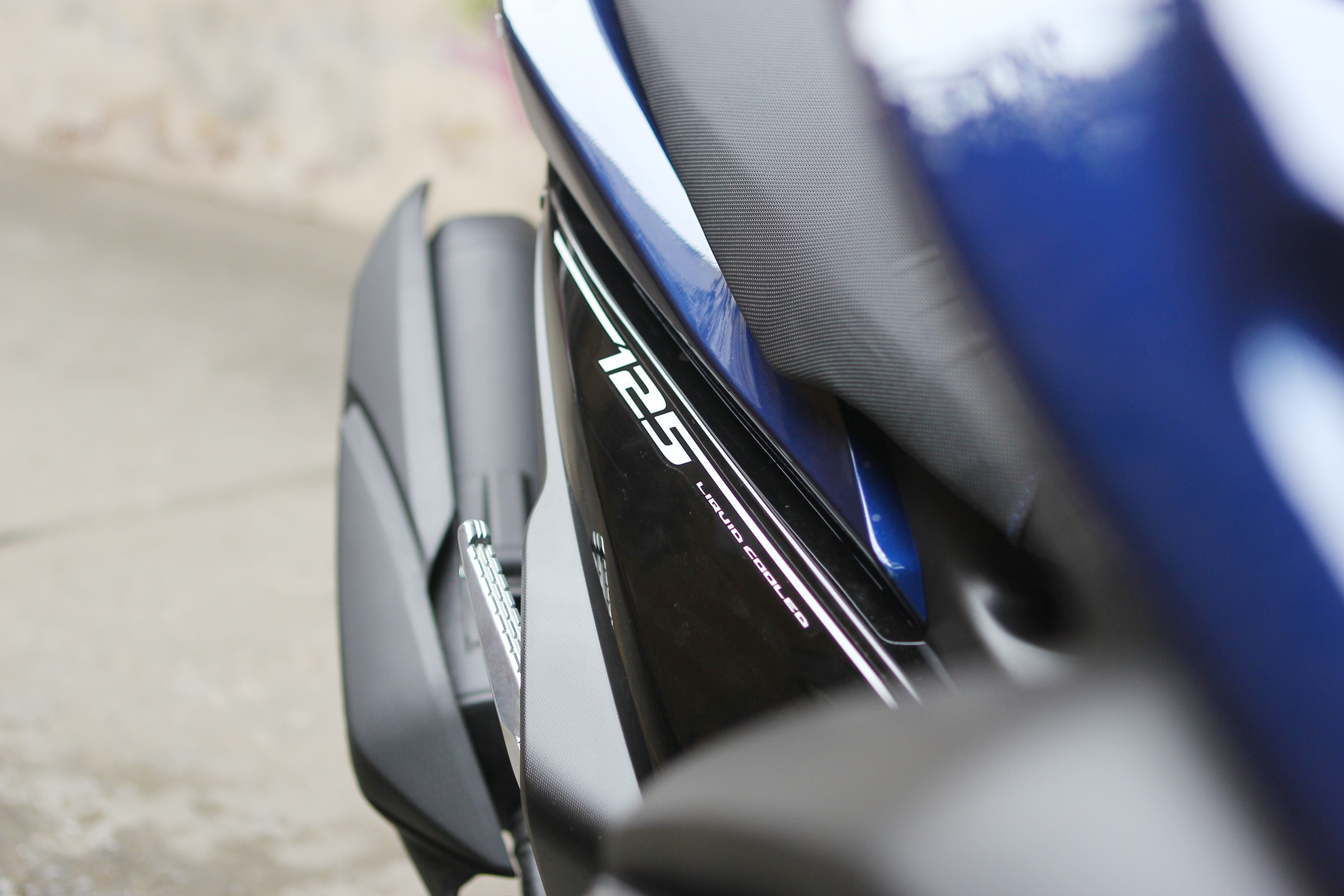 Yamaha NVX 125 ban o Viet Nam anh 4