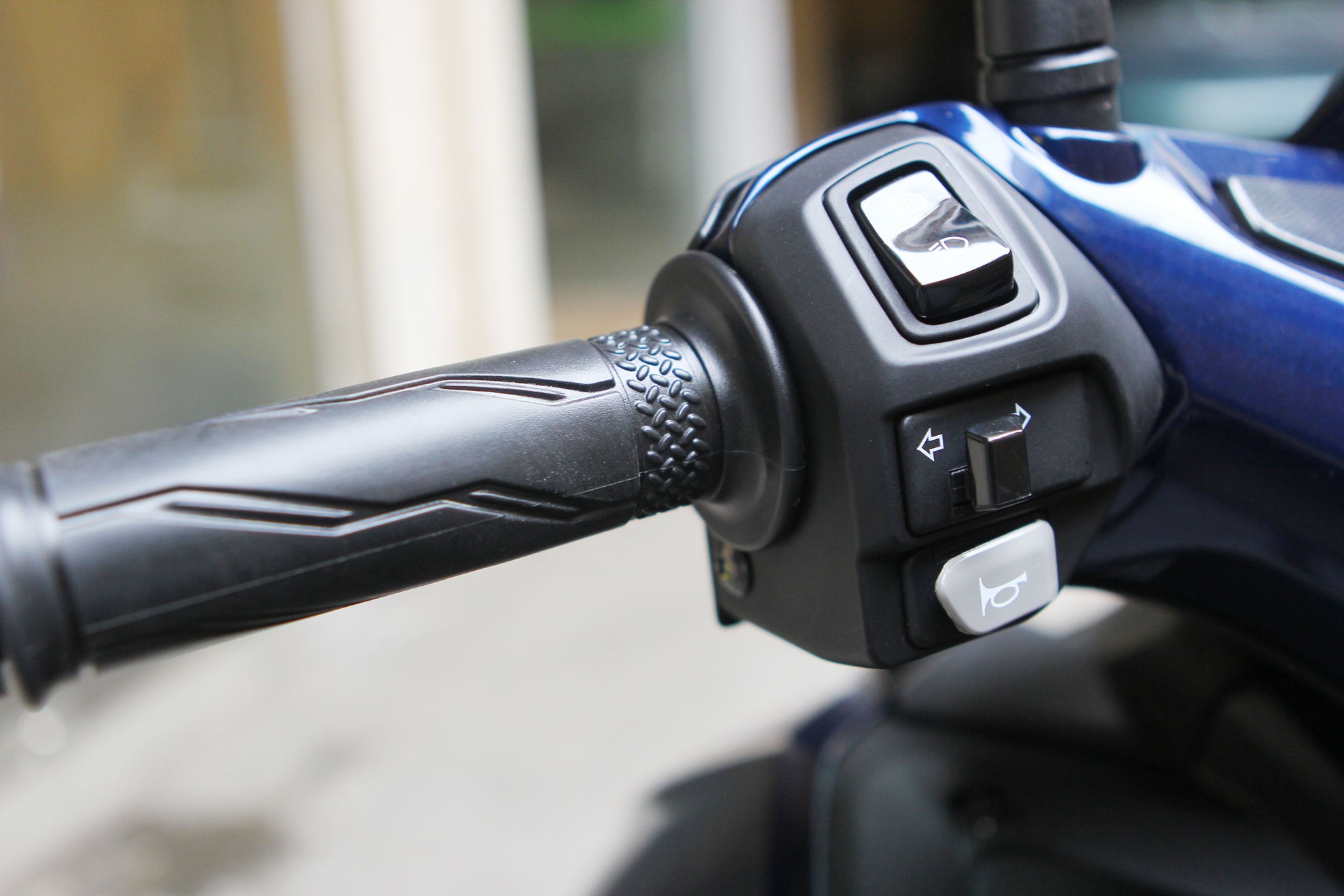 Yamaha NVX 125 ban o Viet Nam anh 6