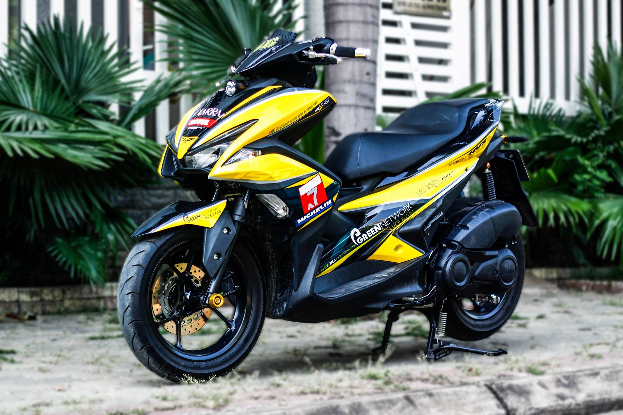 Yamaha NVX độ ở Sài Gòn ảnh 1 Yamaha NVX do o Sai Gon anh 1