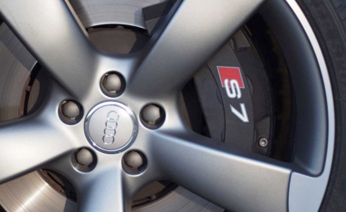 thói quen lái xe ôtô của tài xế ảnh 2 thoi quen lai xe oto cua tai xe anh 2