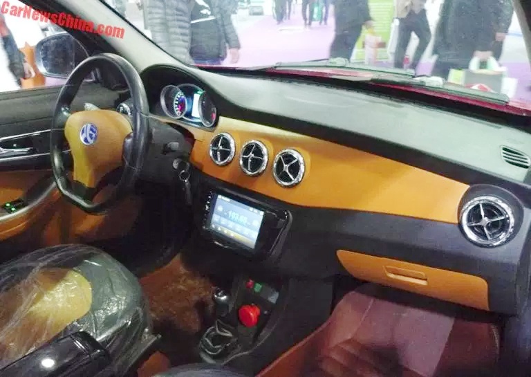 Xe nhái Mercedes-Benz ở Trung Quốc ảnh 2 Xe nhai Mercedes-Benz o Trung Quoc anh 2