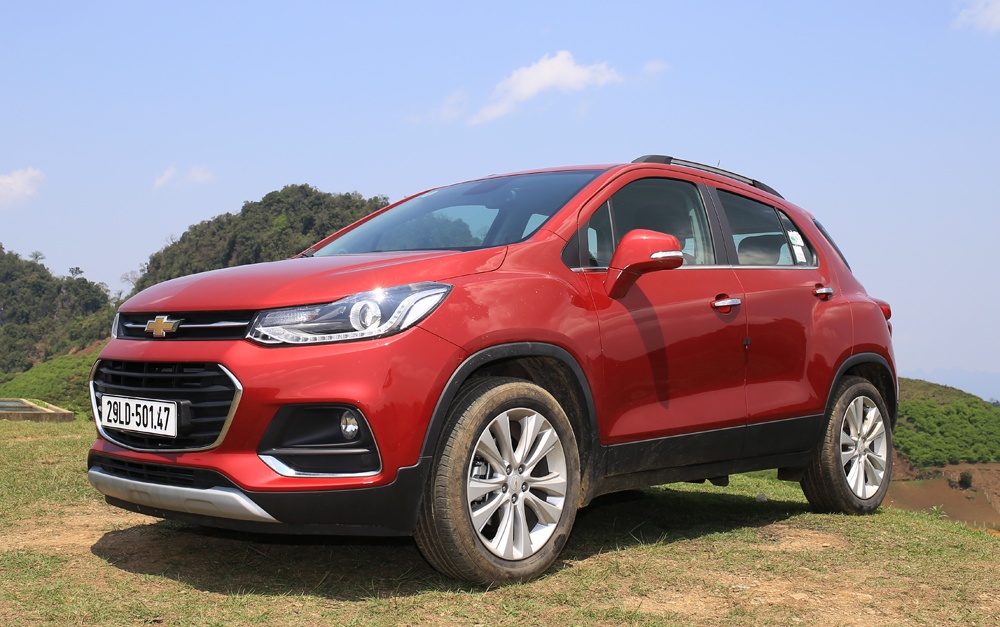 Danh gia Chevrolet Trax: Boc ga, tang toc nhanh va nhieu tien ich hinh anh