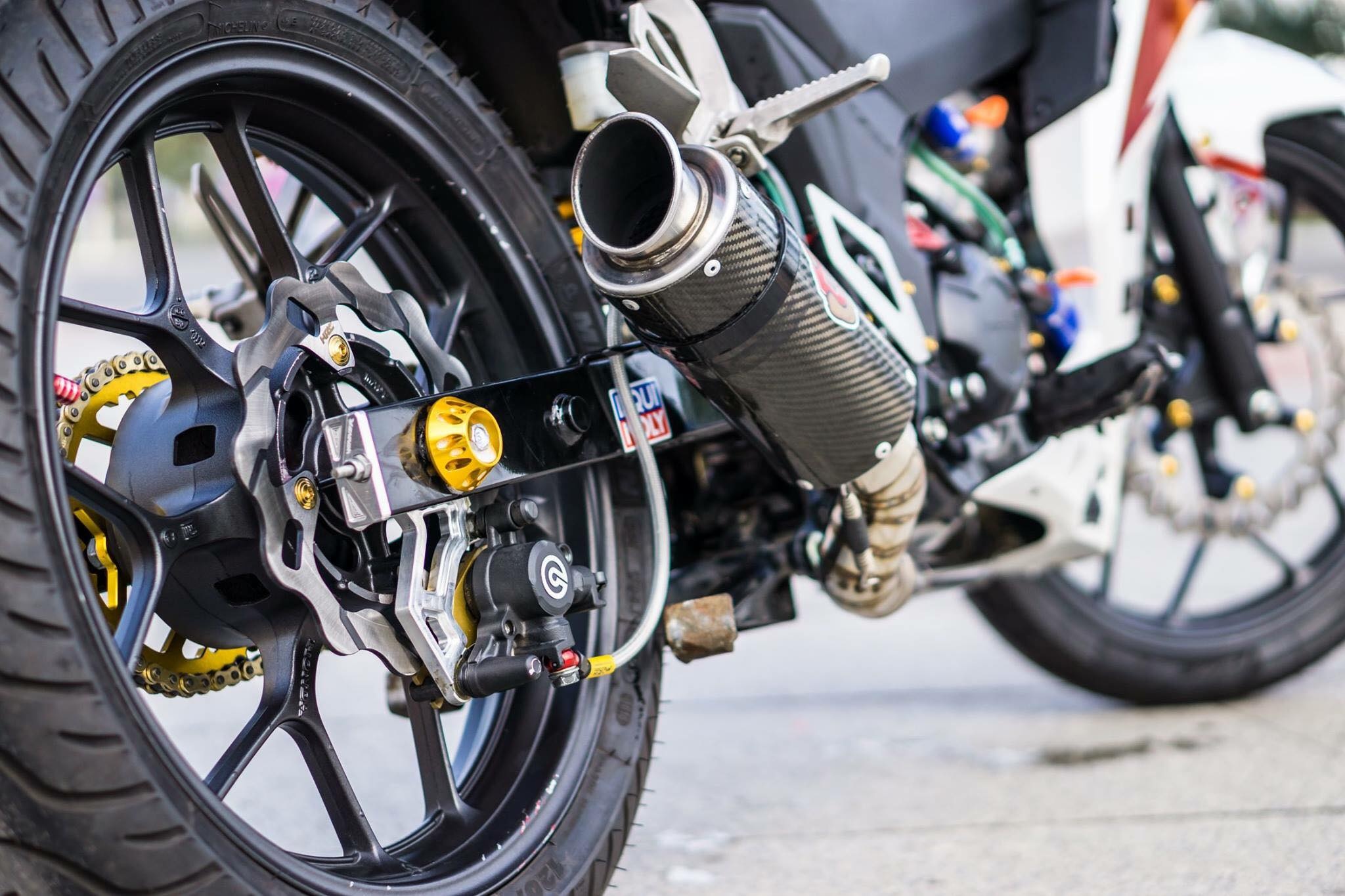 Honda Winner 150 do cua biker Da Nang anh 5