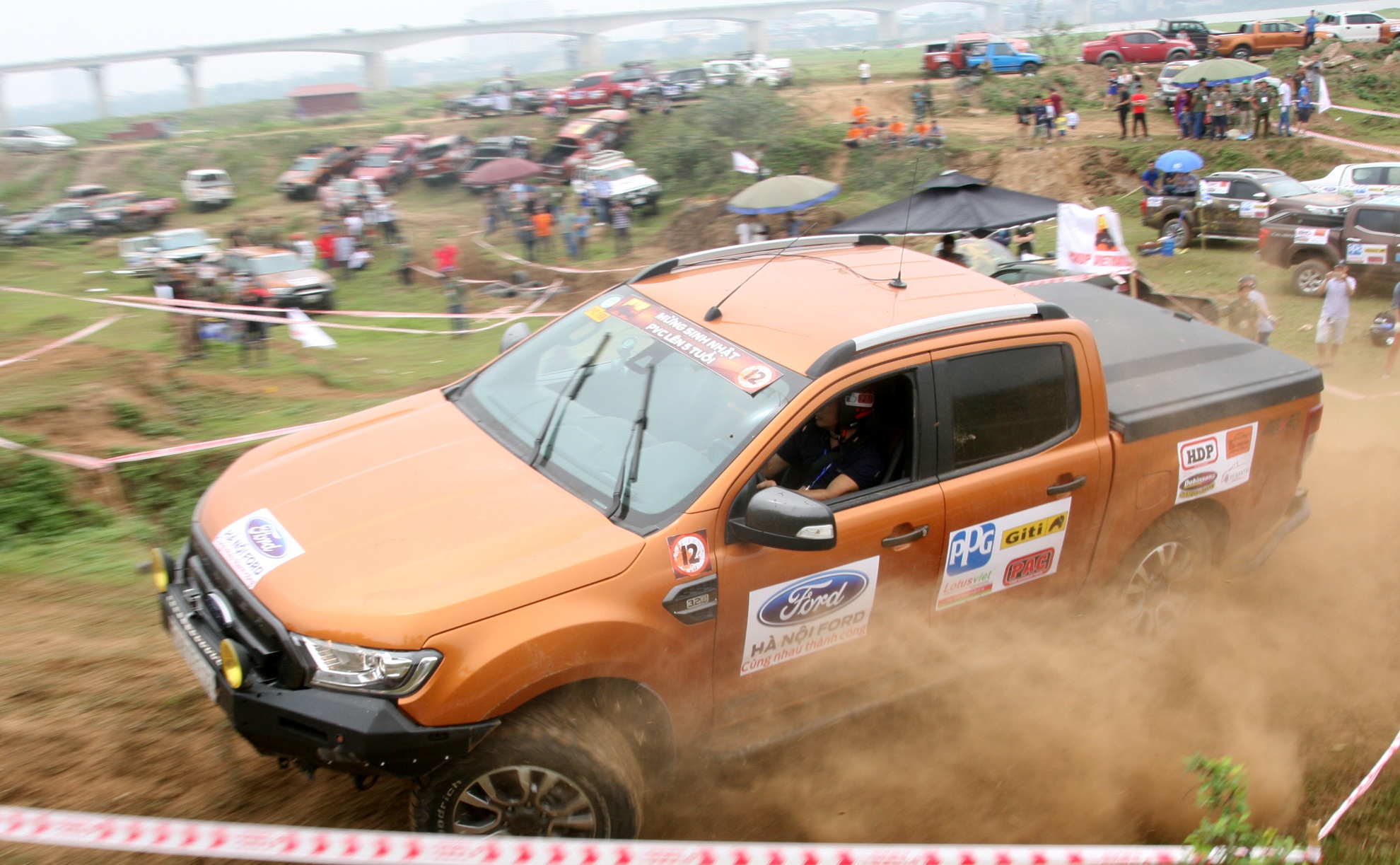 Ban tai off-road o Ha Noi anh 9