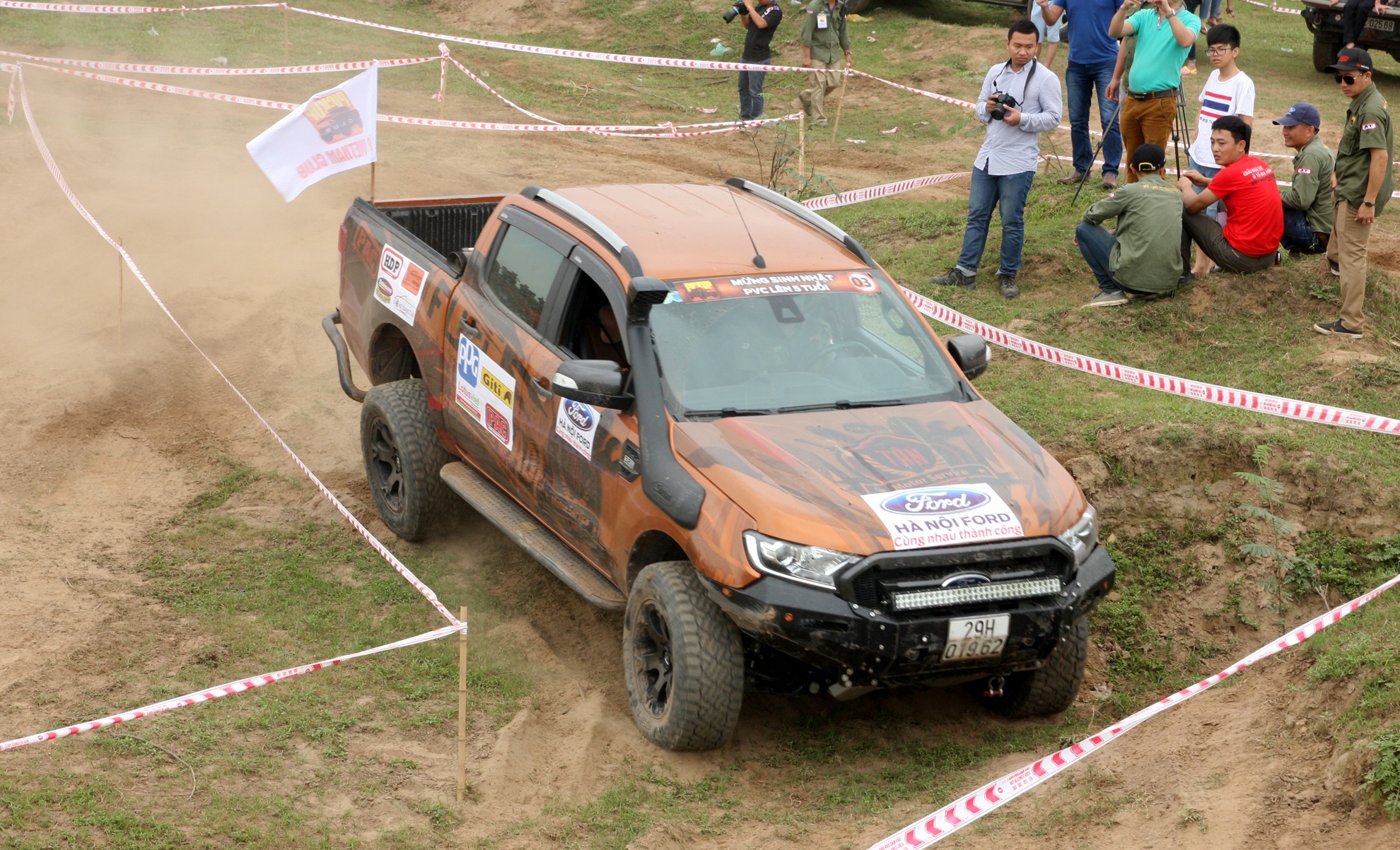 Ban tai off-road o Ha Noi anh 7