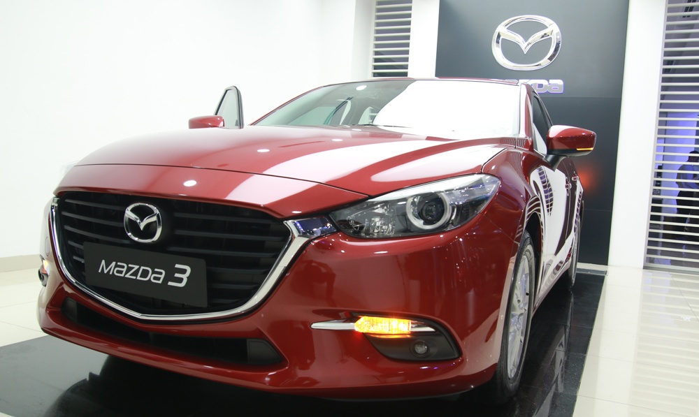 Chi tiet Mazda 3 2017 gia tu 690 trieu dong o Viet Nam hinh anh