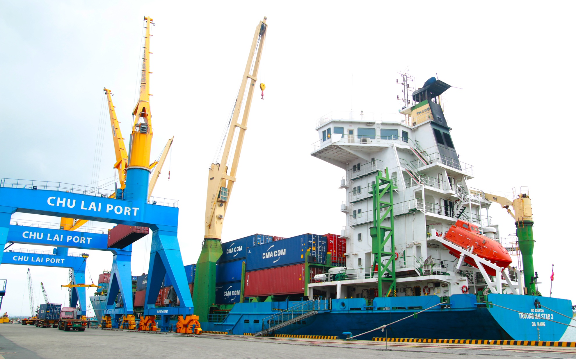 Xe Kia,  Mazda lap rap o Viet Nam the nao anh 17