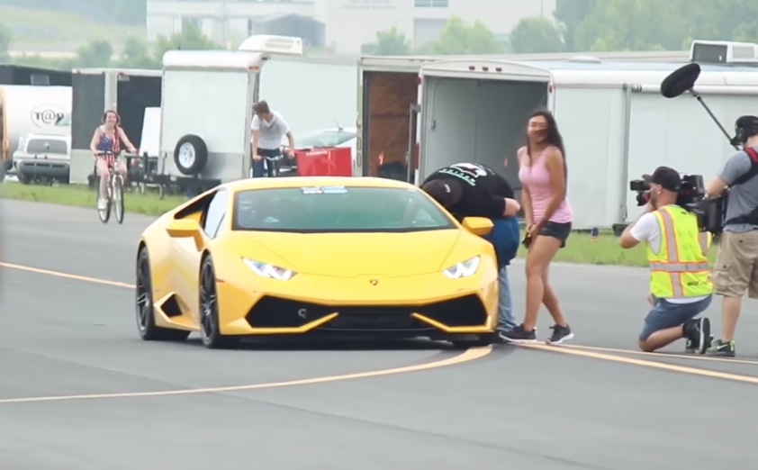 Thu toc do toi da Lamborghini Huracan tang ap kep hinh anh