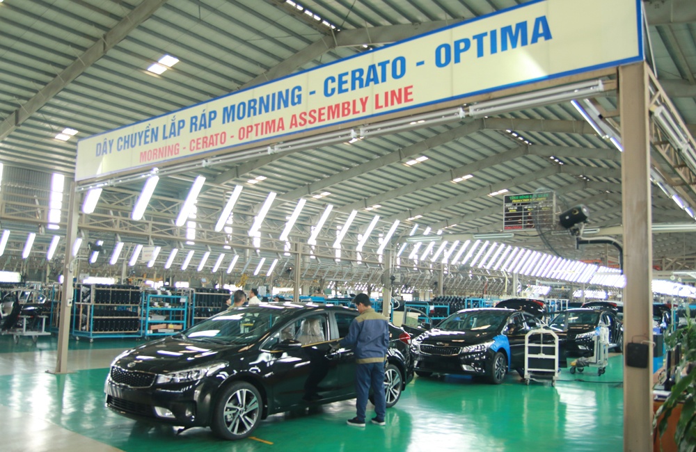 Noi ra lo cac dong xe Kia chinh hang o Viet Nam hinh anh