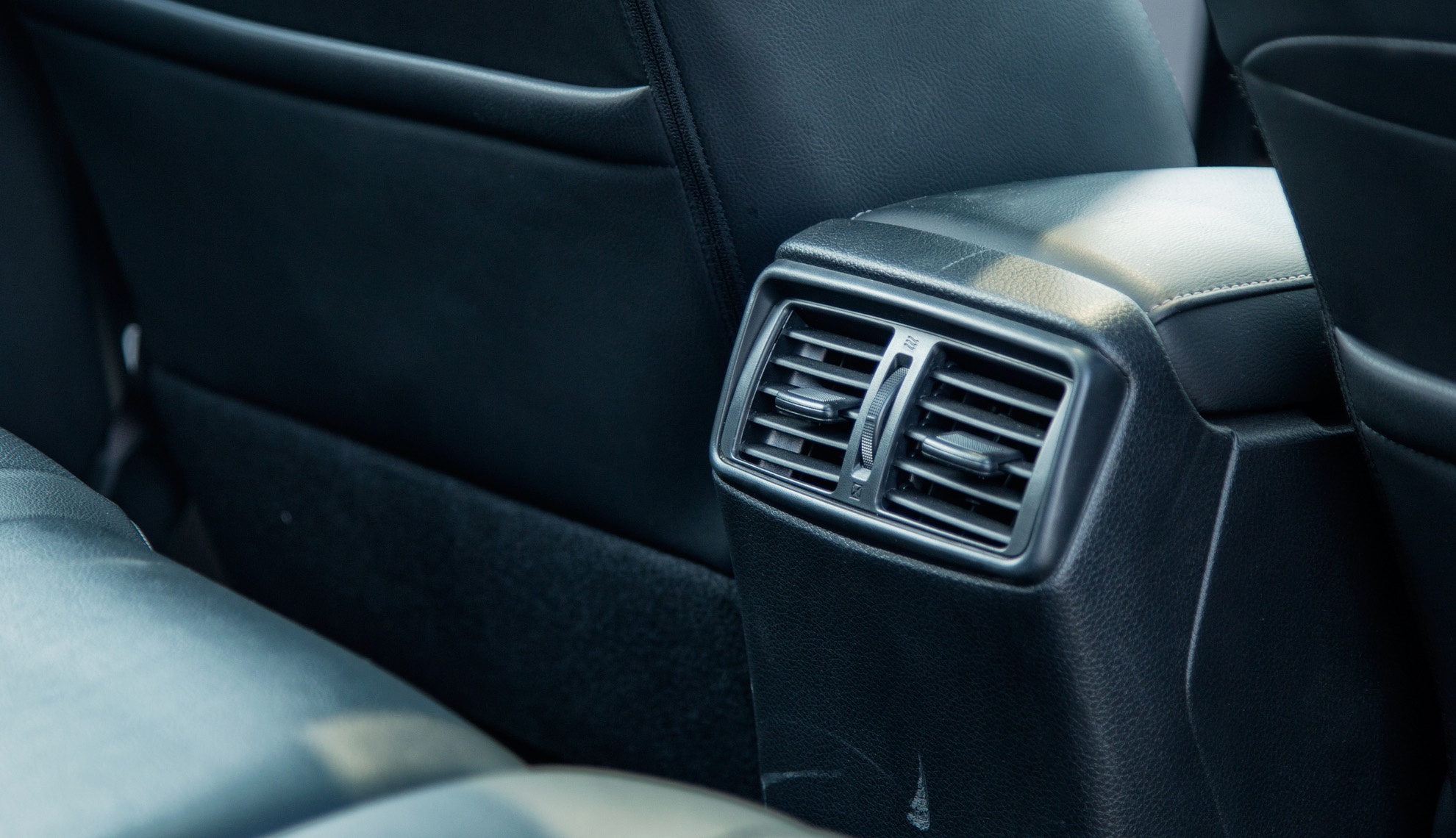 Nissan X-Trail bán ở Việt Nam ảnh 5 Nissan X-Trail ban o Viet Nam anh 5