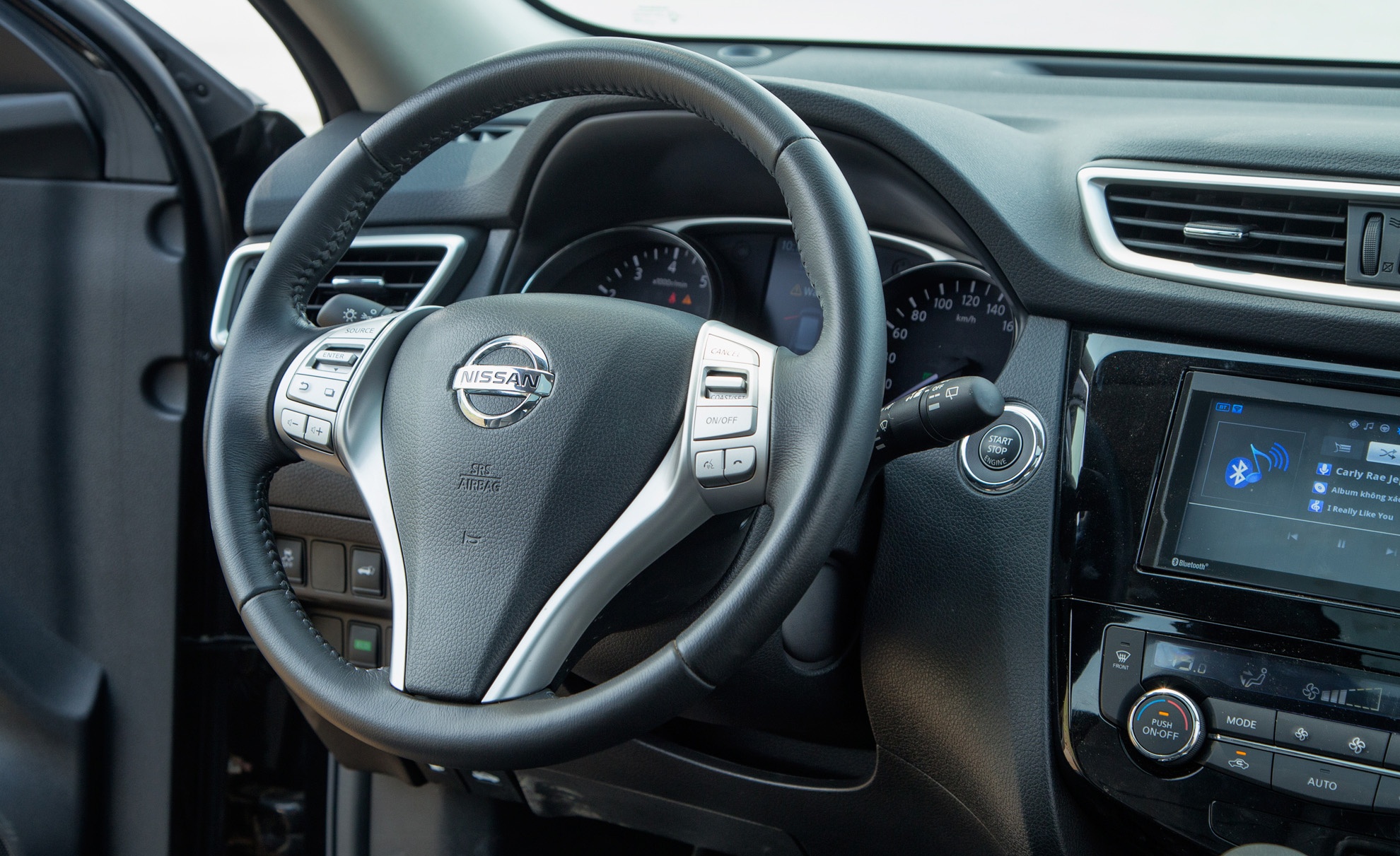 Nissan X-Trail bán ở Việt Nam ảnh 4 Nissan X-Trail ban o Viet Nam anh 4