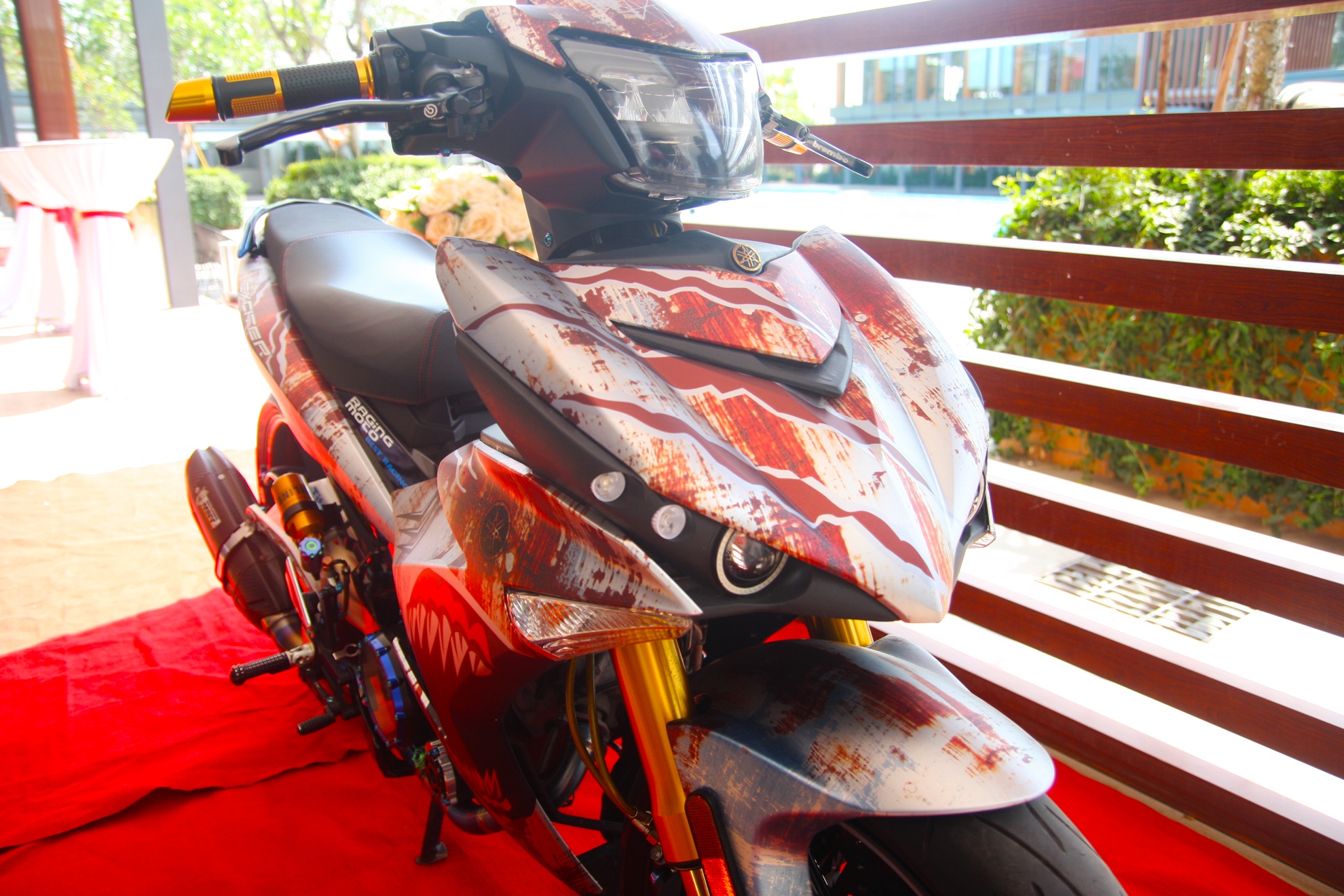 Exciter 150 do cua dan choi Sai Gon anh 3