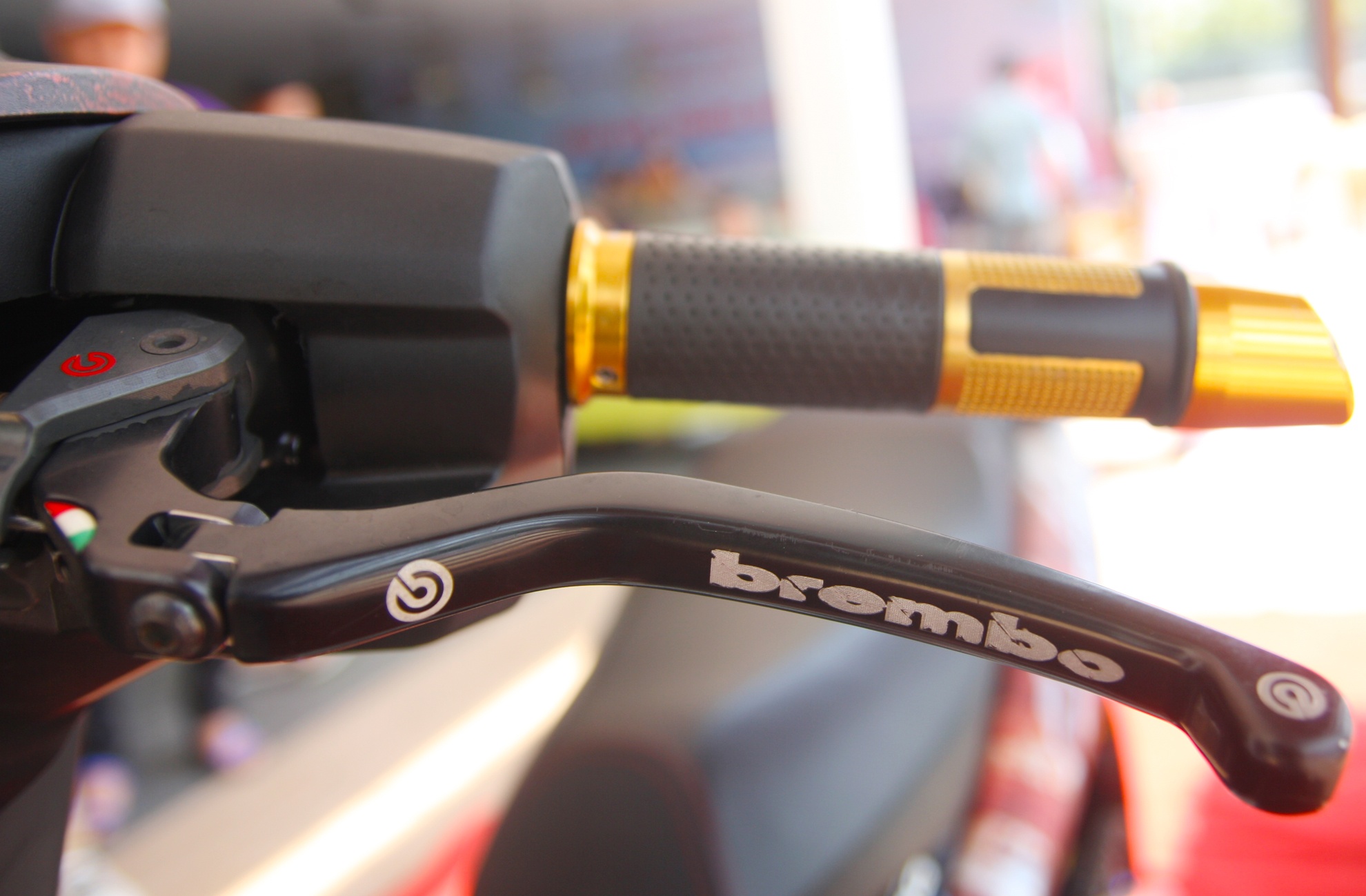 Exciter 150 do cua dan choi Sai Gon anh 5