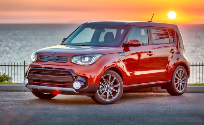 10 mau xe khong duoc long nguoi My hinh anh