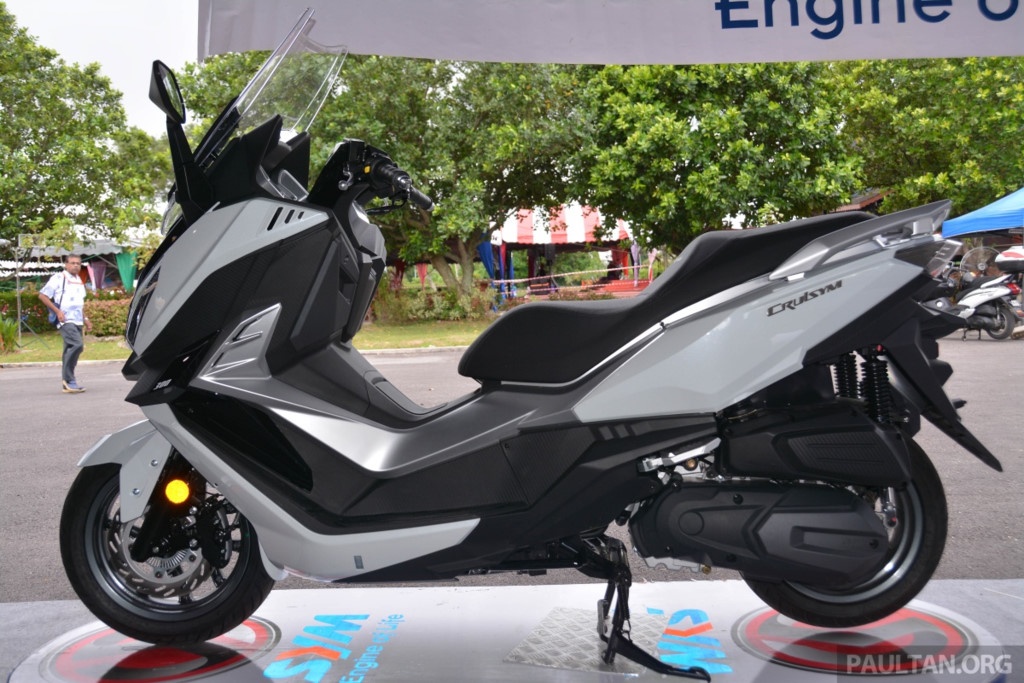 Chi tiet xe tay ga co lon SYM Cruisym 300i 2017 hinh anh