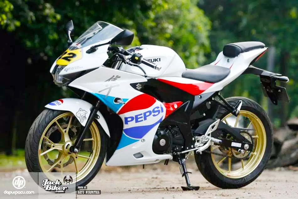 Suzuki GSX R-150 do the nao anh 1