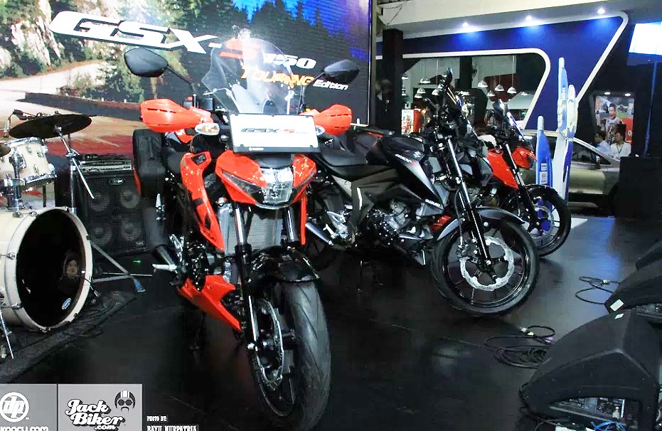 Suzuki GSX-R150 Touring Edition ra mat o Indonesia anh 8