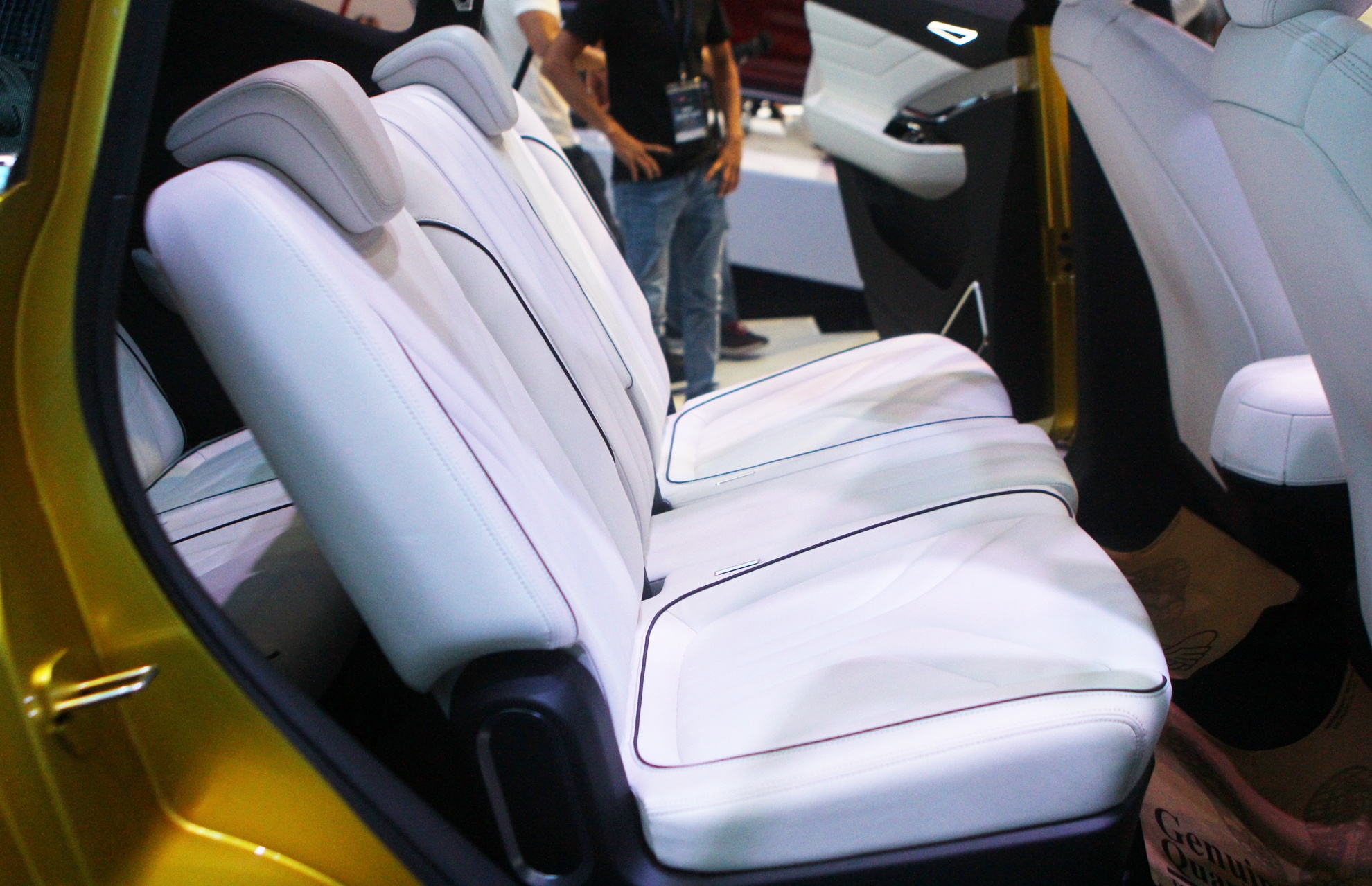 Mitsubishi XM Concept ra mắt ở Việt Nam ảnh 11 Mitsubishi XM Concept ra mat o Viet Nam anh 11