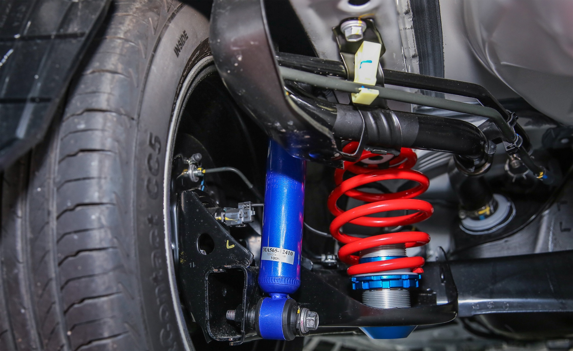 Toyota Vios Sports Edition ra mat o Malaysia anh 6