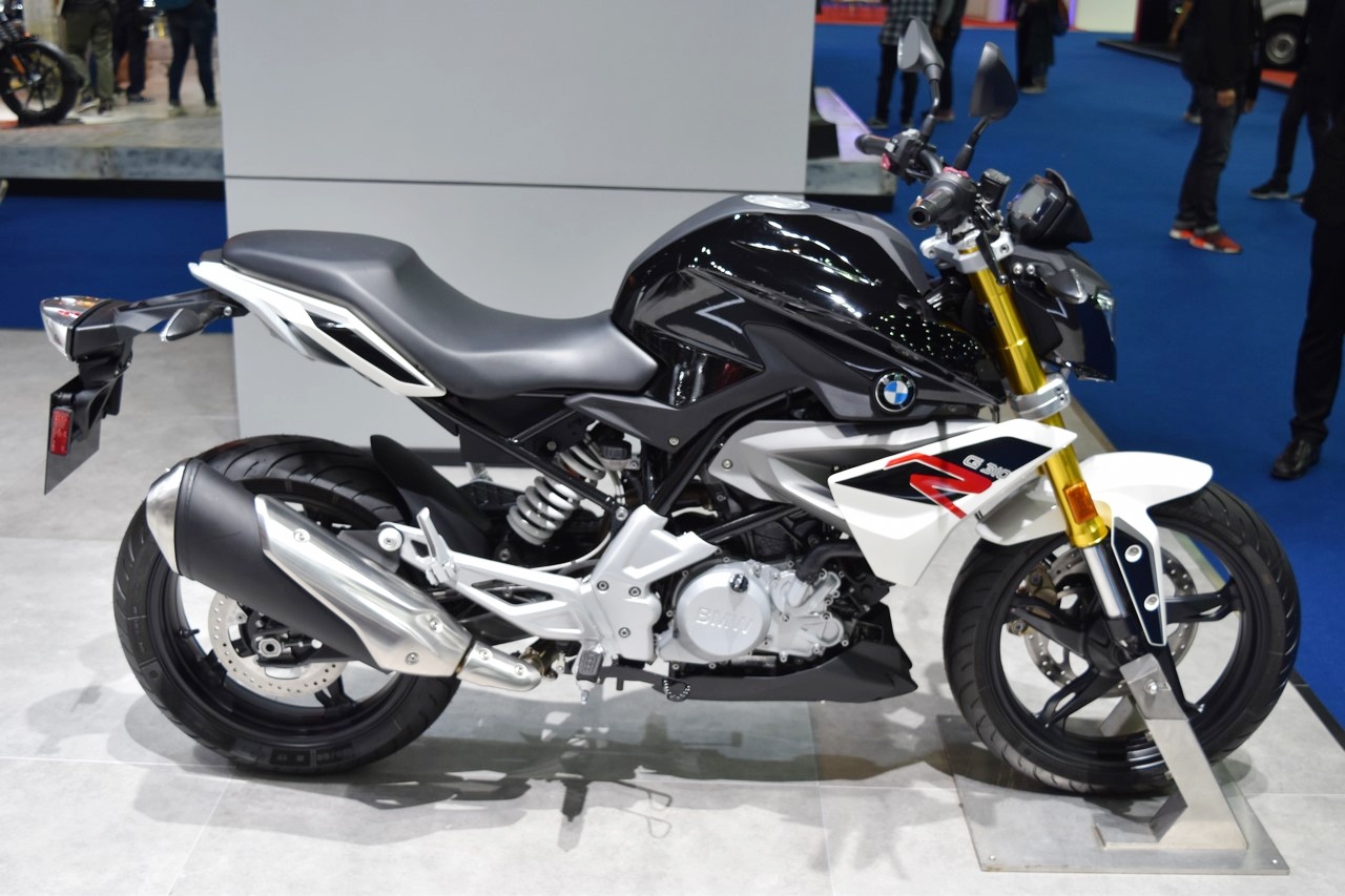 BMW G310R co gia gan 6.300 USD o Malaysia hinh anh