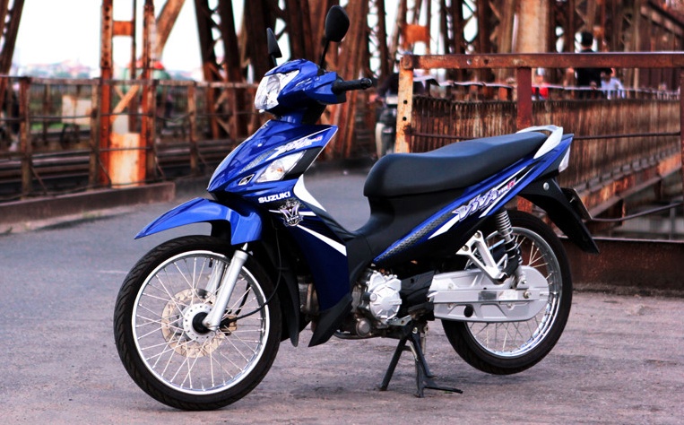 Loat xe may Honda, Suzuki vua bi khai tu o Viet Nam hinh anh