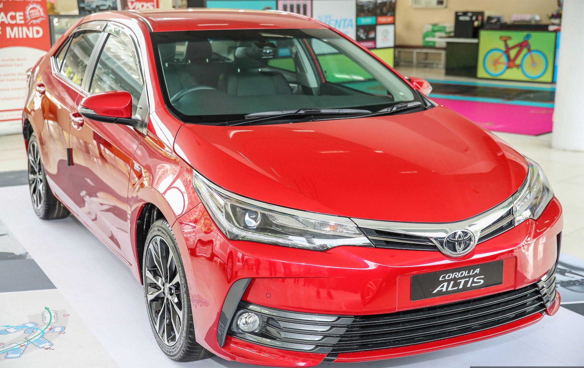 Toyota Corolla Altis 2017 co gia hon 28.000 USD o Malaysia hinh anh