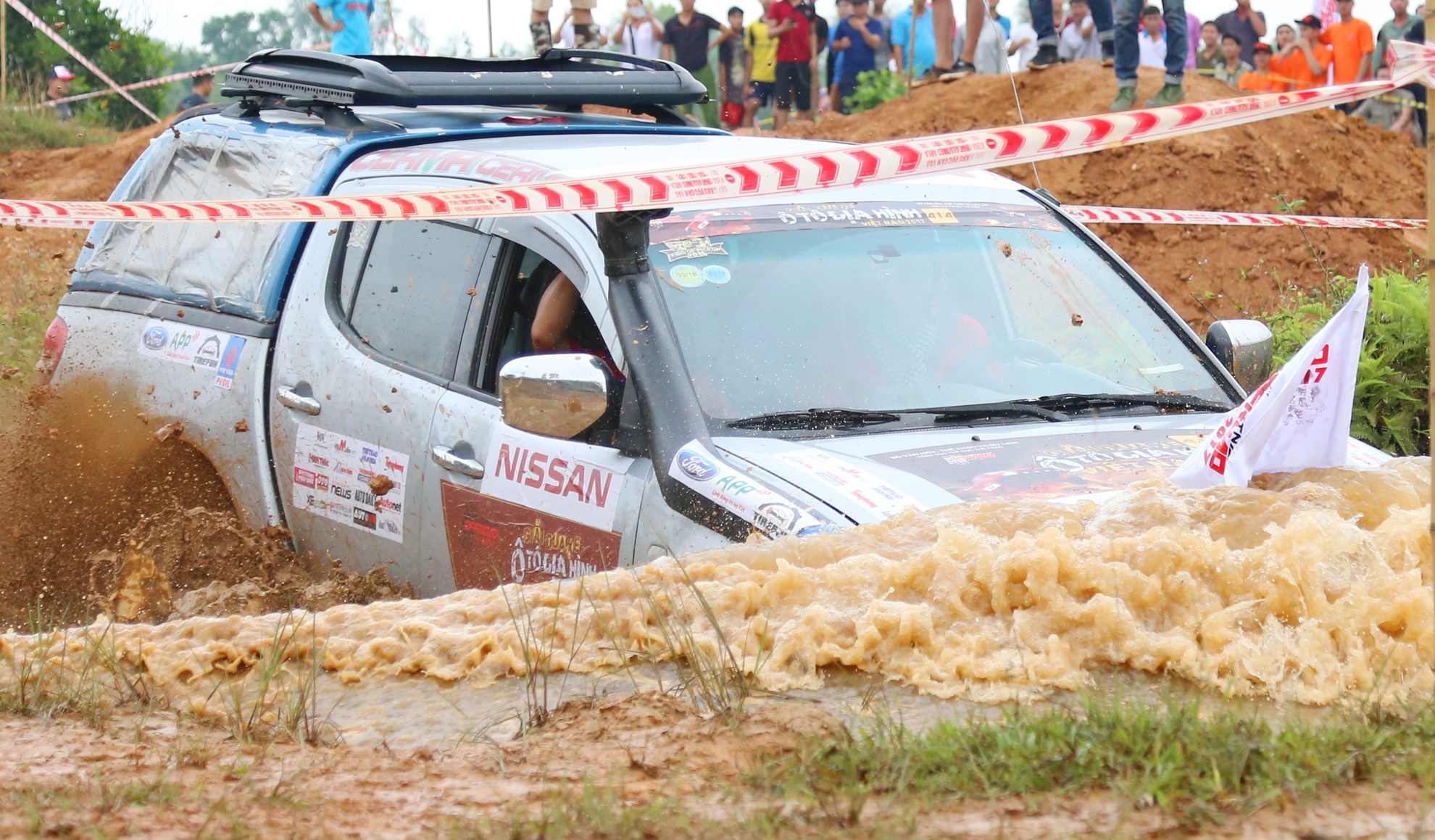 Giai dua oto dia hinh o Viet Nam anh 2