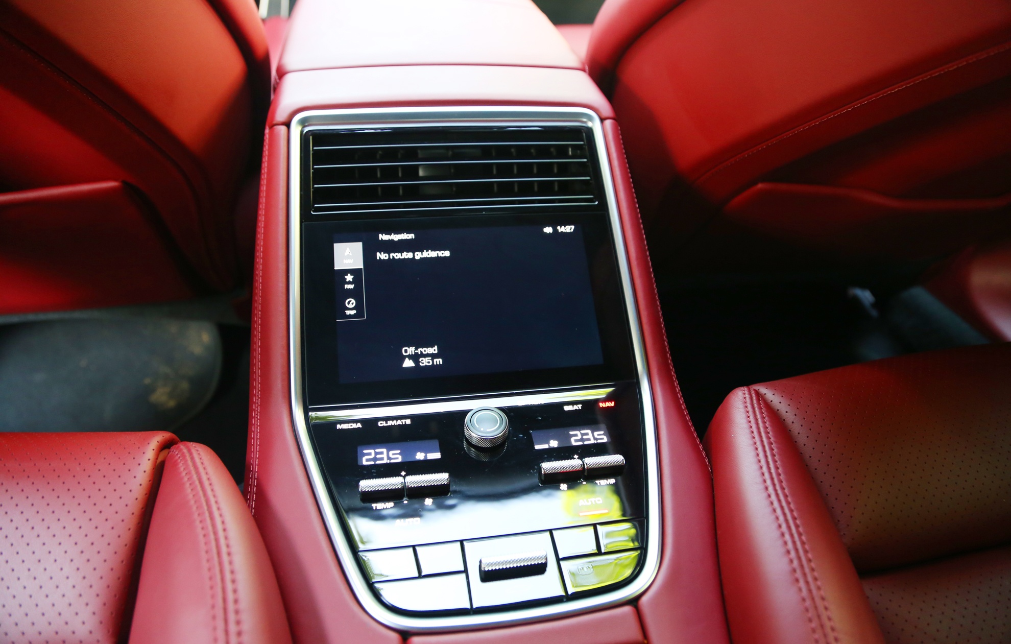 Porsche Panamera 4S 2017 ban o Viet Nam anh 15