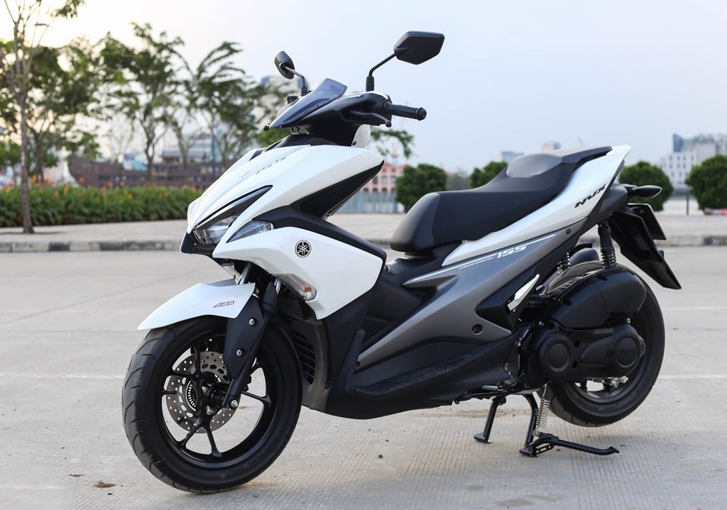 Yamaha NVX khan hang, loan gia hinh anh