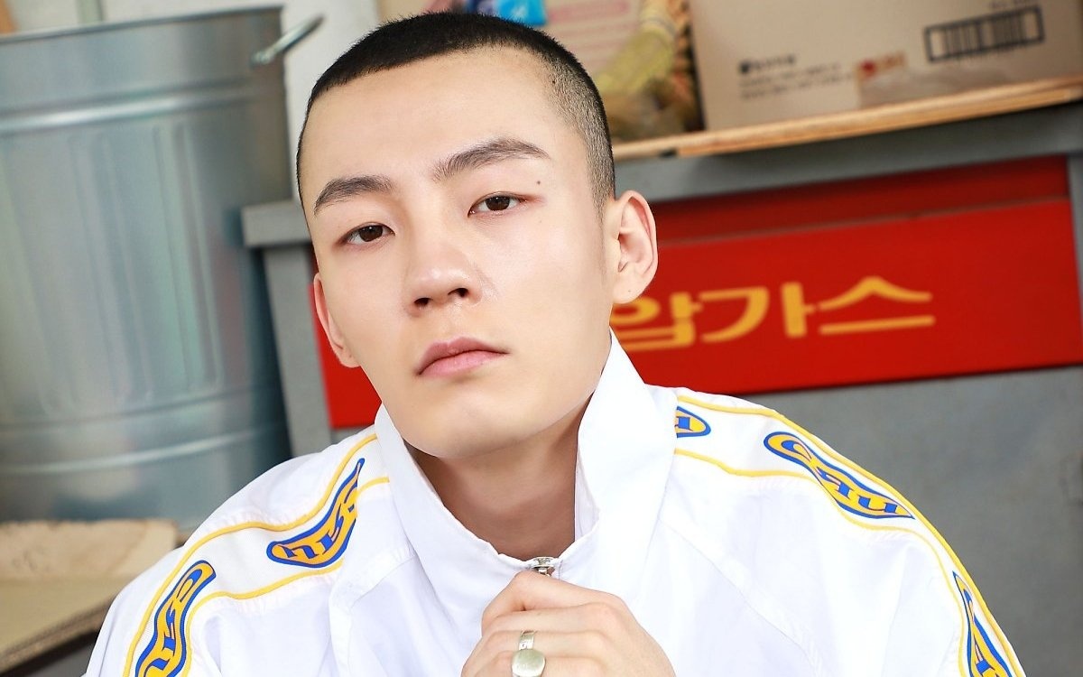 Nam dien vien 'Nevertheless' bi to yeu cung luc nhieu phu nu hinh anh