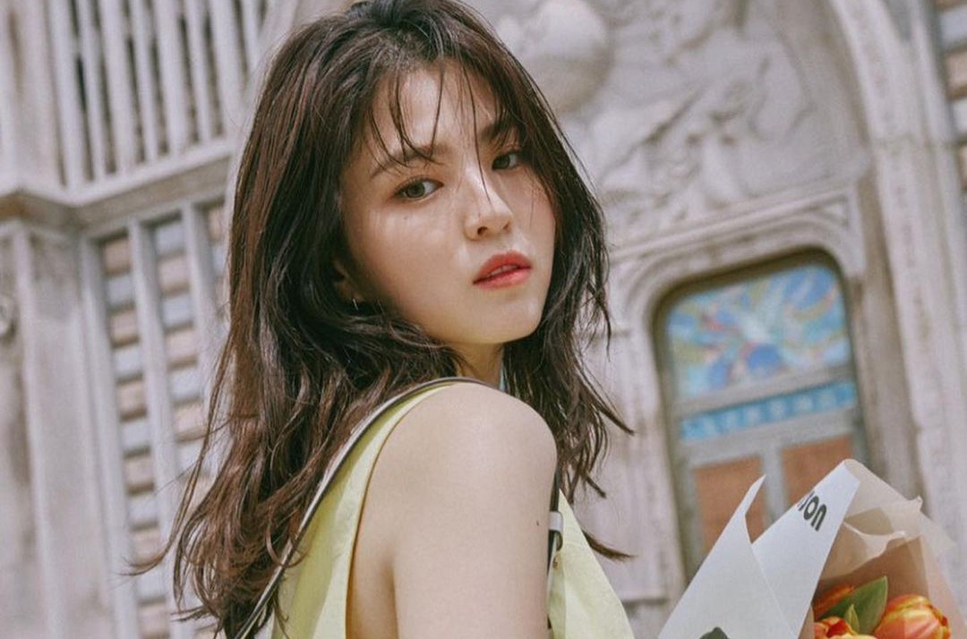 Dien xuat nhat nheo cua nu chinh duoc khen giong Song Hye Kyo hinh anh