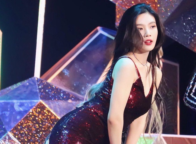 Nu ca si Joy co voc dang duoc khen hoan hao hinh anh